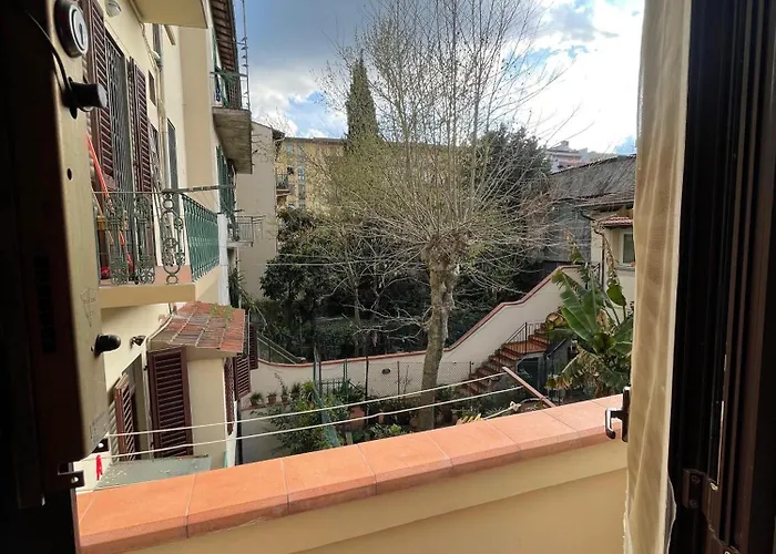 Casa Ghirlanda Vicino Centro Daire *
